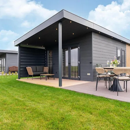 In 't Groene Hart On The Water, Cleaning Included Holiday home Oud Ade